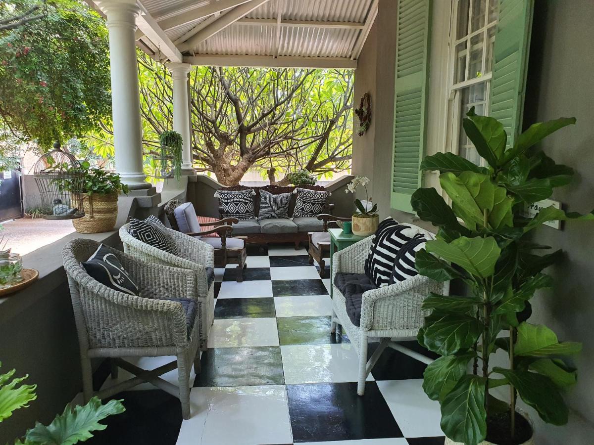 Waterhouse Guest Lodge In Muckleneuk Pretoria Luaran gambar
