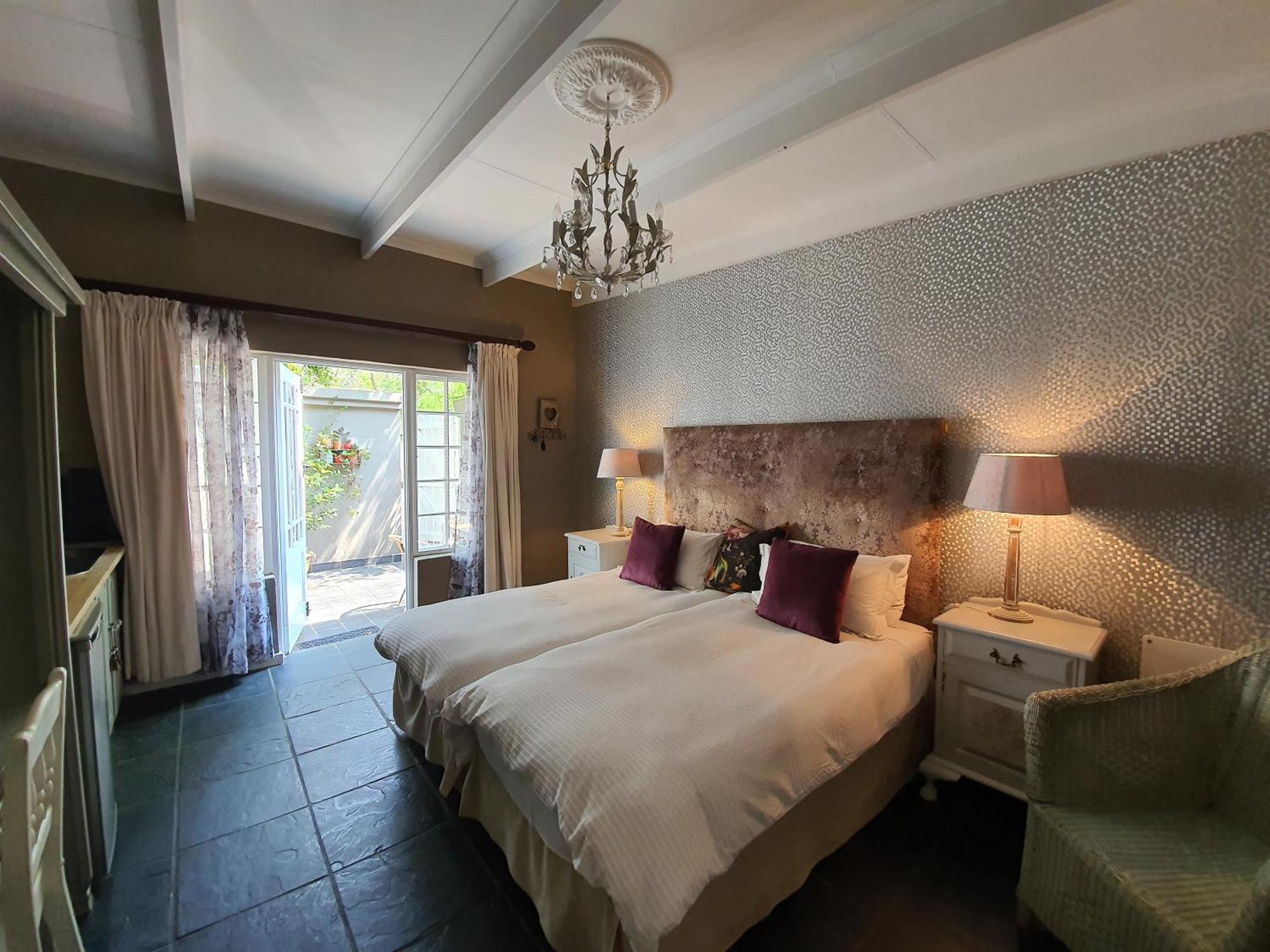 Waterhouse Guest Lodge In Muckleneuk Pretoria Bilik gambar
